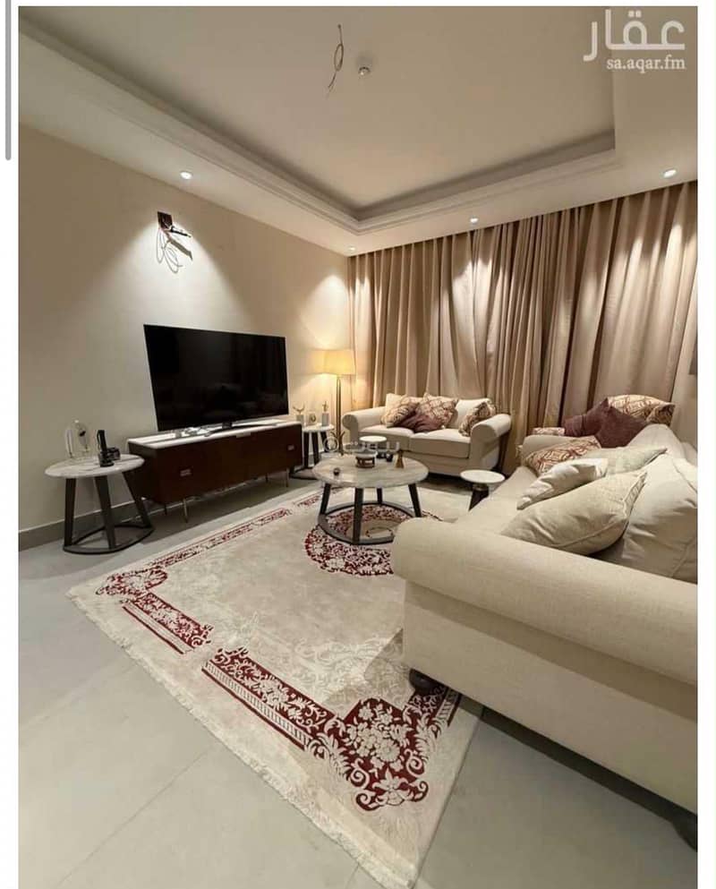Three-bedroom apartment for rent in Taawun Three-bedroom apartment for rent in Taawun