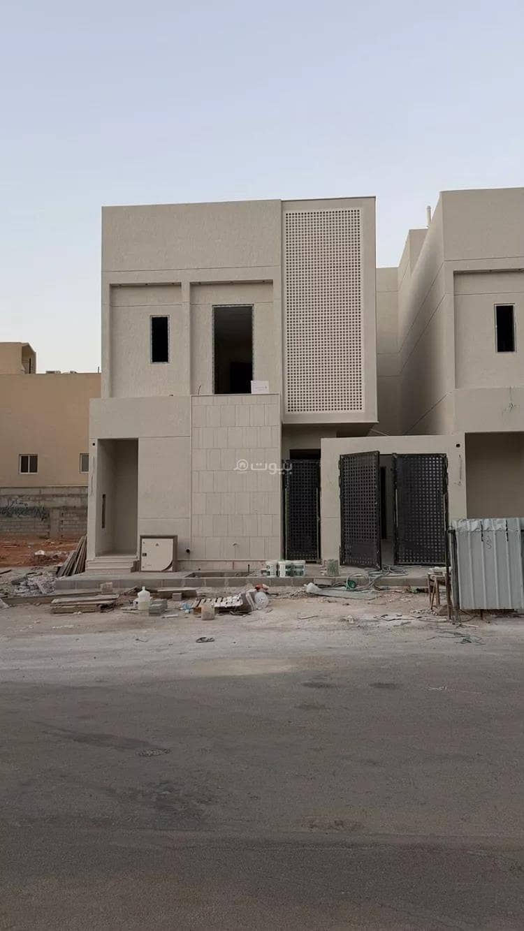 Villa for sale on Abu Nizar Al Sanani Al Yamani Street, Al Mahdiyah District, Riyadh. Villa for sale on Abu Nizar Al Sanani Al Yamani Street, Al Mahdiyah District, Riyadh.