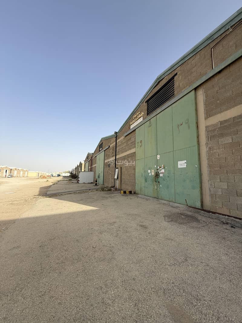 Warehouse in South Riyadh,Al Marwa 1 bedroom 5737500 SAR - 87989470 Warehouse in South Riyadh,Al Marwa 1 bedroom 5737500 SAR - 87989470