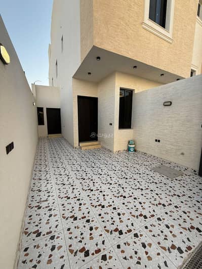 3 Bedroom Floor for Sale in West Riyadh, Riyadh - Shop for sale in Al-Suwaidi district 3 Bedroom Floor for Sale in West Riyadh, Riyadh - Shop for sale in Al-Suwaidi district