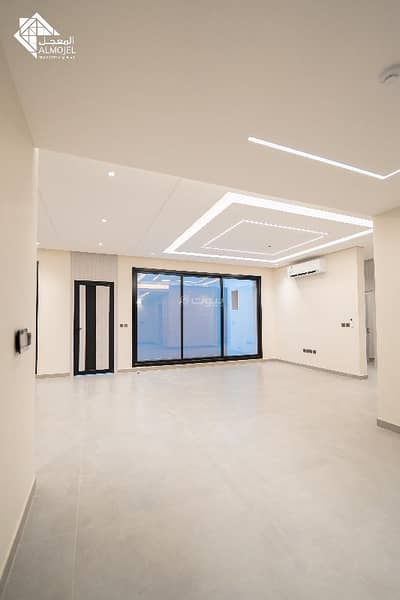3 Bedroom Floor for Sale in North Riyadh, Riyadh - Floor in North Riyadh，Al Yasmin 3 bedrooms 2250000 SAR - 88035975