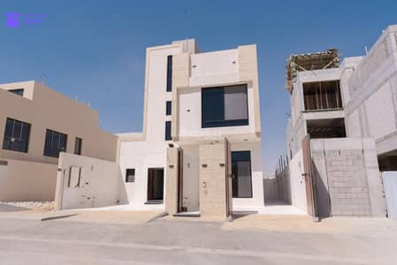 4 Bedroom Floor for Sale in North Riyadh, Riyadh - # Ground Floor for Sale in Al Narjis | Spacious Layout & Private Parking 4 Bedroom Floor for Sale in North Riyadh, Riyadh - # Ground Floor for Sale in Al Narjis | Spacious Layout & Private Parking