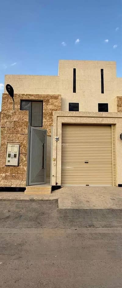 1 Bedroom Apartment for Rent in South Riyadh, Riyadh - Apartment for rent on Ibn Al Imad Al Hanbali Street, Badr District, Riyadh.