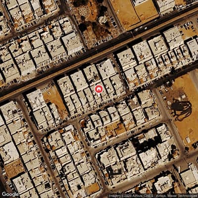 دور 7 غرف نوم للبيع في شرق الرياض، الرياض - طابق للبيع في اليرموك، الرياض