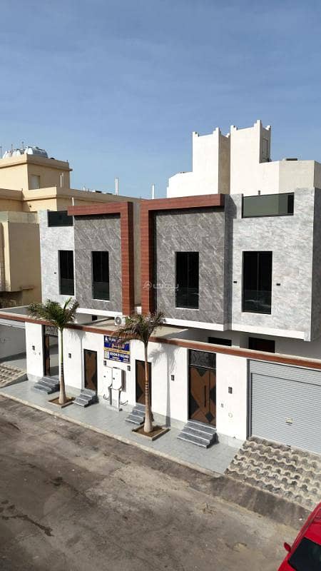 Luxury residential villas in Bahar Al Shamaliyah, Al-Sawari District, with an eastern facade on a 30-meter street. Luxury residential villas in Bahar Al Shamaliyah, Al-Sawari District, with an eastern facade on a 30-meter street.