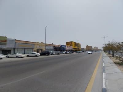 معرض للايجار في الهفوف المنطقة الشرقية، الأحساء - محل للإيجار في شارع طريق الملك عبدلله, حي الرويضة, مدينة الاحساء, المنطقة الشرقية معرض للايجار في الهفوف المنطقة الشرقية، الأحساء - محل للإيجار في شارع طريق الملك عبدلله, حي الرويضة, مدينة الاحساء, المنطقة الشرقية