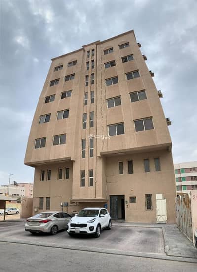 Residential Building for Rent in Al Mazruiyah, Dammam - Residential Building in Al Mazruiyah 26500 SAR - 88038855