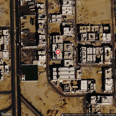5 Bedroom Villa for Sale in South Jeddah, Jeddah - A luxurious villa for sale in Al-Khamrah (Khamrah) at a special price and close to amenities