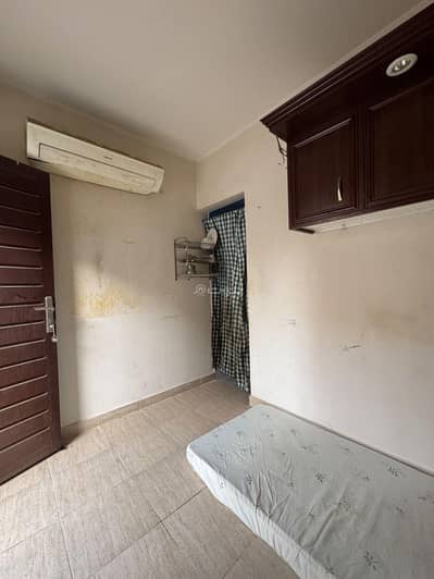 Room for Rent in North Riyadh, Riyadh - Driver's room for rent in Al-Yasmin neighborhood, Riyadh Room for Rent in North Riyadh, Riyadh - Driver's room for rent in Al-Yasmin neighborhood, Riyadh
