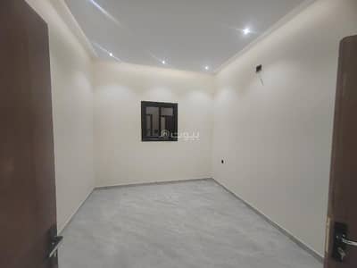 3 Bedroom Floor for Sale in East Riyadh, Riyadh - Ground floor apartment in Al-Bayan neighborhood at a distinctive price and a unique location 3 Bedroom Floor for Sale in East Riyadh, Riyadh - Ground floor apartment in Al-Bayan neighborhood at a distinctive price and a unique location