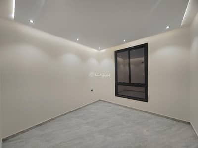 3 Bedroom Floor for Sale in East Riyadh, Riyadh - Terrace floor in Al-Bayan neighborhood at a reasonable price for those seeking housing or investment 3 Bedroom Floor for Sale in East Riyadh, Riyadh - Terrace floor in Al-Bayan neighborhood at a reasonable price for those seeking housing or investment