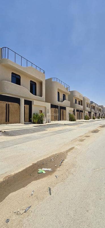 4 Bedroom Villa for Sale in East Riyadh, Riyadh - # Villa with Independent Apartment for Sale | Masaken View Project | Al Rimal District 4 Bedroom Villa for Sale in East Riyadh, Riyadh - # Villa with Independent Apartment for Sale | Masaken View Project | Al Rimal District