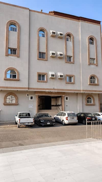 5 Bedroom Floor for Sale in Al Aridh, Madina - A unique investment and residential opportunity within the Haram boundary