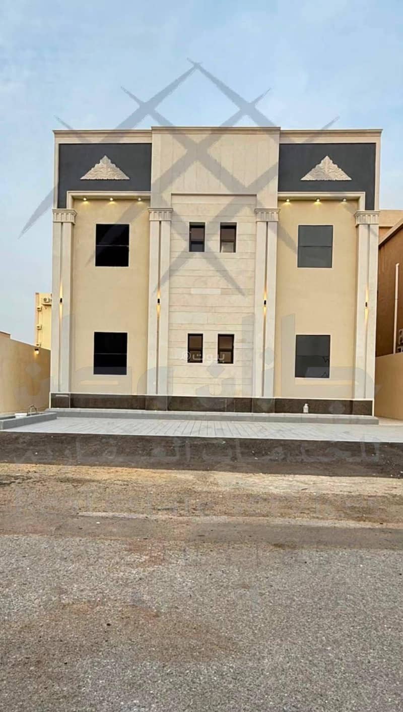 عمارة للبيع في شمال مدينة جيزان عمارة للبيع في شمال مدينة جيزان