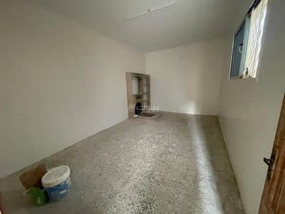 5 Bedroom Floor for Rent in Al Nahdah, Al Kharj Riyadh Region - Floor in Al Nahdah 5 bedrooms 20000 SAR - 88040815 5 Bedroom Floor for Rent in Al Nahdah, Al Kharj Riyadh Region - Floor in Al Nahdah 5 bedrooms 20000 SAR - 88040815