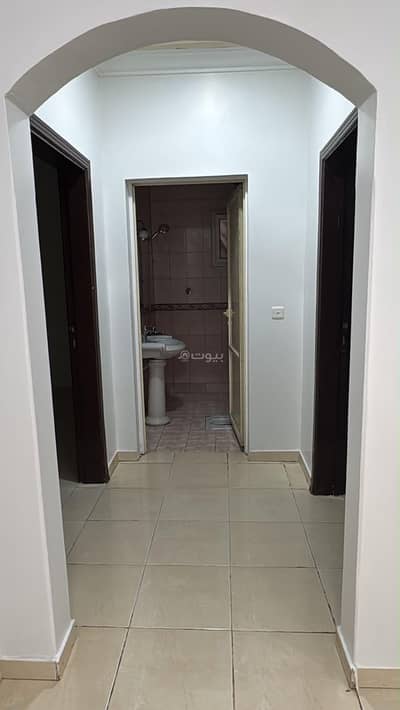 3 Bedroom Apartment for Rent in East Riyadh, Riyadh - 3-bedroom apartment for rent in Monastir