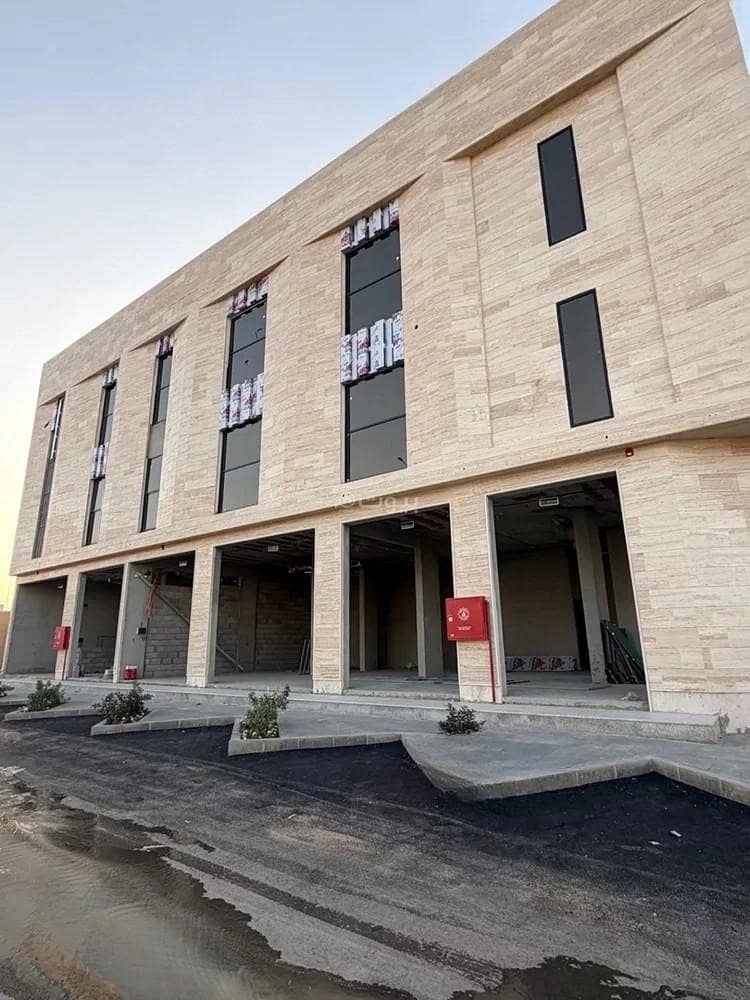Showroom in West Riyadh,Al Mahdiyah 150000 SAR - 88039215 Showroom in West Riyadh,Al Mahdiyah 150000 SAR - 88039215