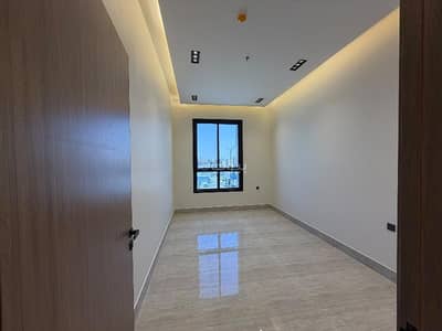 3 Bedroom Flat for Sale in East Riyadh, Riyadh - Apartment for sale in Al-Yarmuk district, very distinguished location, modern finish and wonderful view 3 Bedroom Flat for Sale in East Riyadh, Riyadh - Apartment for sale in Al-Yarmuk district, very distinguished location, modern finish and wonderful view