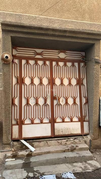 5 Bedroom Residential Building for Sale in Bani Dhafar, Madina - Residential Building For Sale in Bani Dhafar, Madina 5 Bedroom Residential Building for Sale in Bani Dhafar, Madina - Residential Building For Sale in Bani Dhafar, Madina