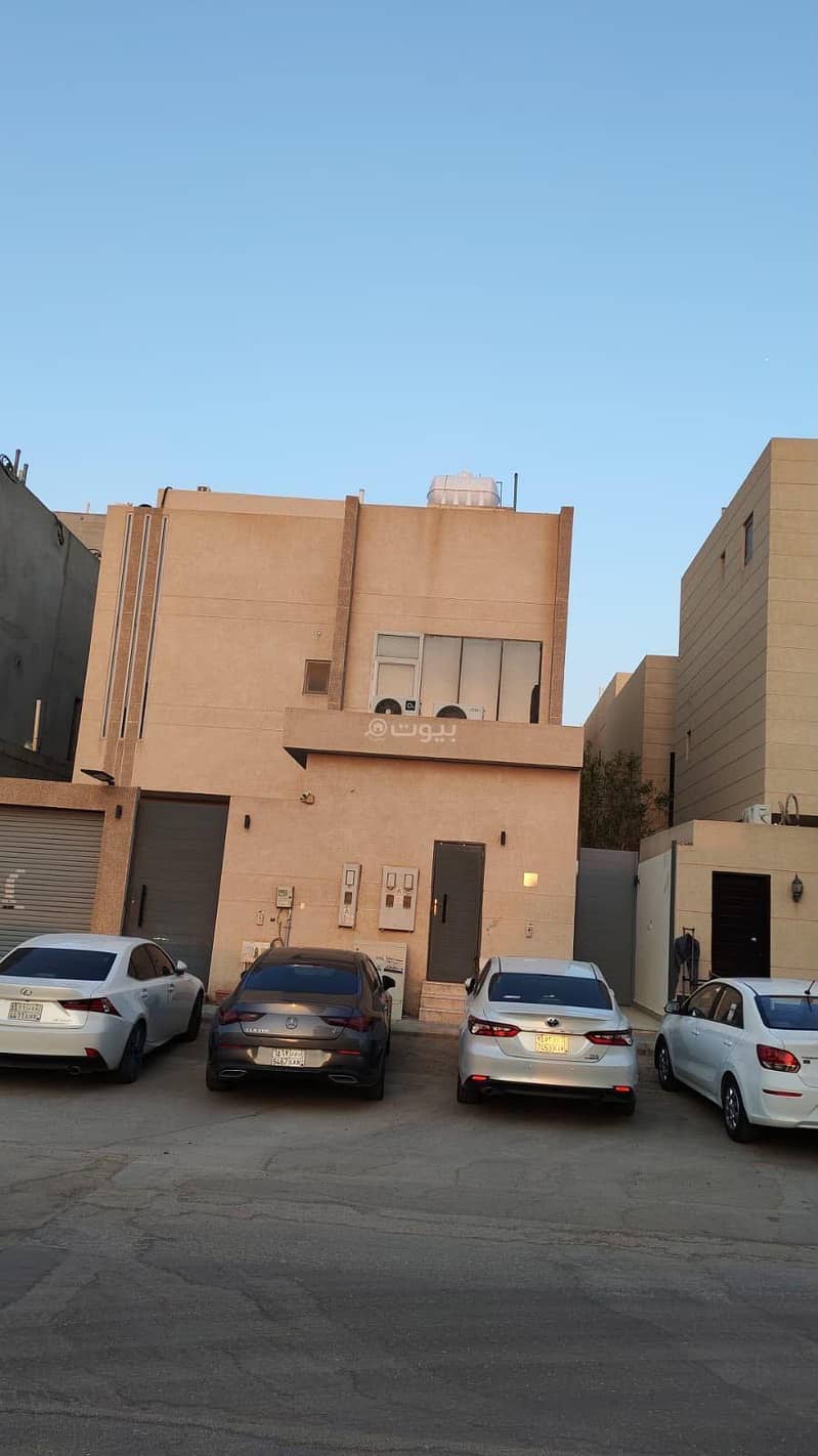 Two-storey apartment with a private entrance Two-storey apartment with a private entrance