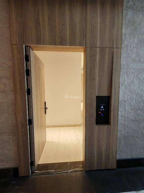 A modern-design apartment in a residential building, in the Seville neighborhood, excellent location close to all services and main roads A modern-design apartment in a residential building, in the Seville neighborhood, excellent location close to all services and main roads