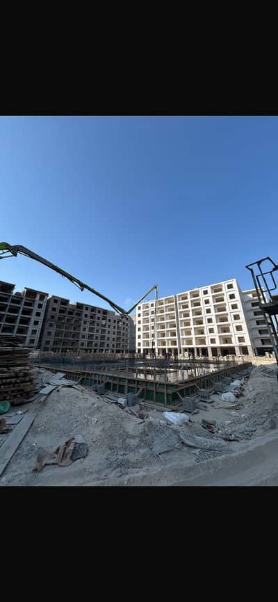2 Bedroom Flat for Sale in Al Jawhara, Al Khobar - Apartments in Compound Gardinia 2 Al Jawhara, attached to the Golden Ring