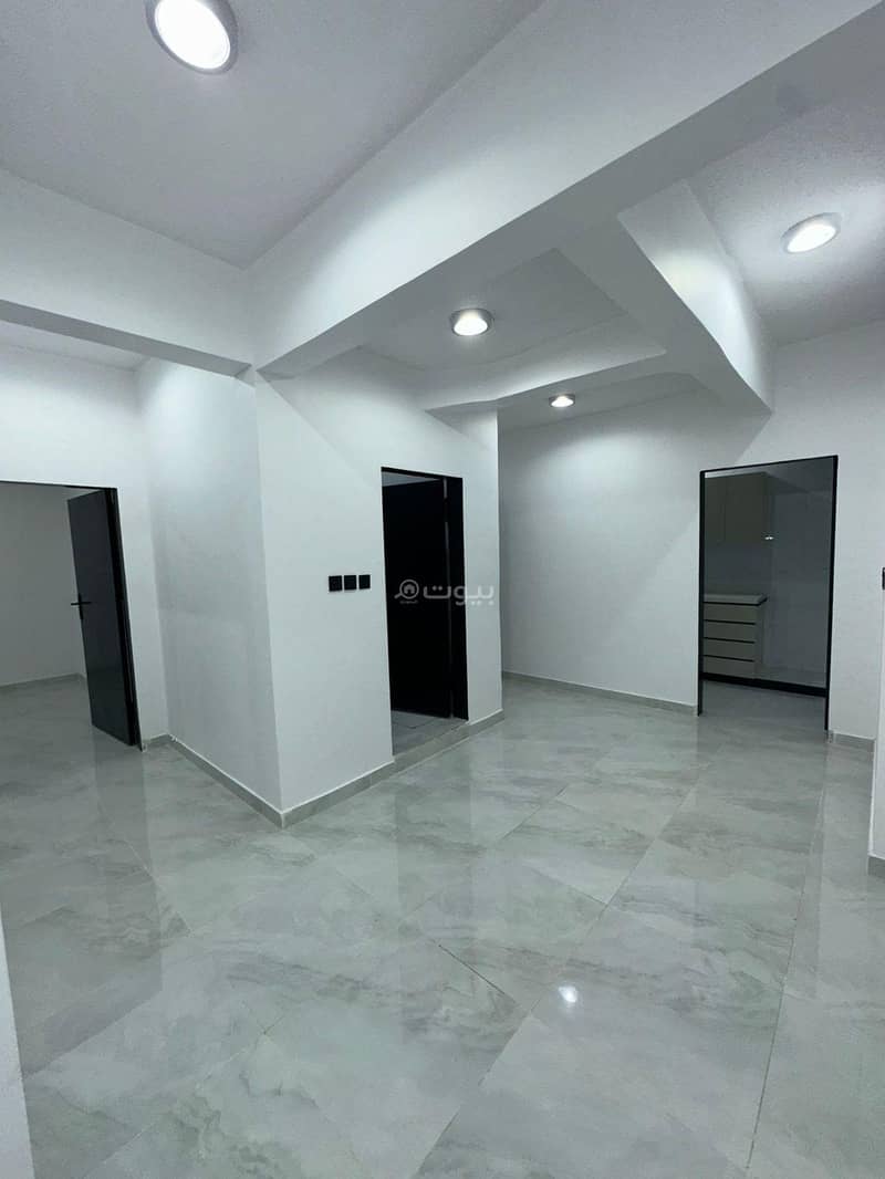 Three-bedroom apartment for rent in Al-Saliha Three-bedroom apartment for rent in Al-Saliha