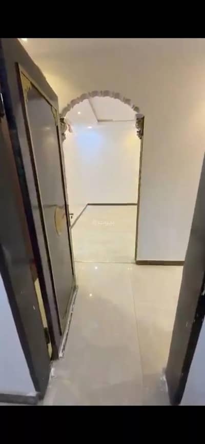 4 Bedroom Apartment for Rent in West Riyadh, Riyadh - Apartment for rent on Sheikh Abdullah bin Saeed Street, Al Awali District. 4 Bedroom Apartment for Rent in West Riyadh, Riyadh - Apartment for rent on Sheikh Abdullah bin Saeed Street, Al Awali District.