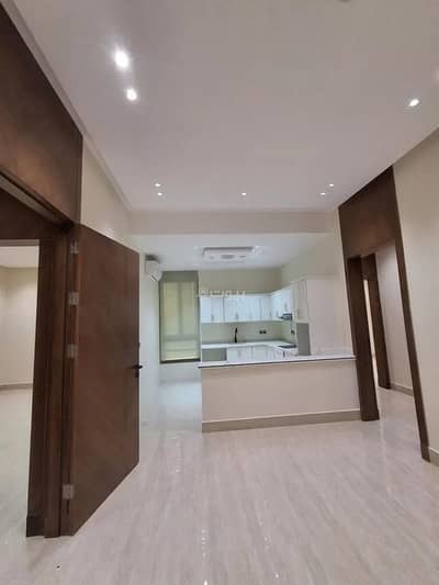 4 Bedroom Flat for Rent in West Riyadh, Riyadh - An apartment for rent on Abdul Malik Bin Abbas Street, Al Mahdiyyah District, Riyadh City. 4 Bedroom Flat for Rent in West Riyadh, Riyadh - An apartment for rent on Abdul Malik Bin Abbas Street, Al Mahdiyyah District, Riyadh City.