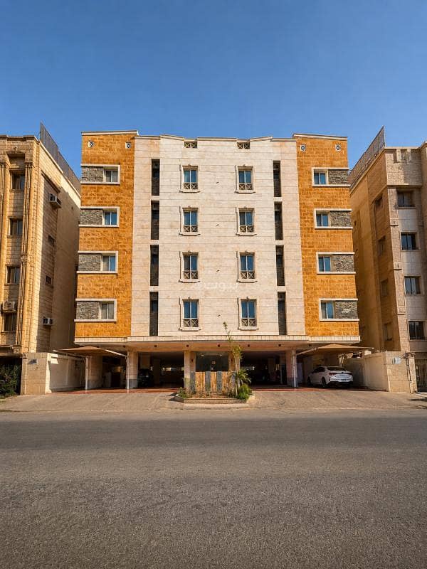 Apartment in North Jeddah,Al Marwah 3 bedrooms 33000 SAR - 88046457 Apartment in North Jeddah,Al Marwah 3 bedrooms 33000 SAR - 88046457