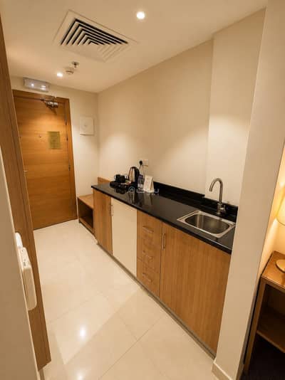 Studio for Sale in Wadi Jalil, Makkah - New studio for sale in Rabaa Al-Makkah Hotel