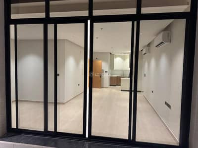 3 Bedroom Flat for Rent in East Riyadh, Riyadh - Apartment in East Riyadh，Al Rawdah 3 bedrooms 70000 SAR - 88047919