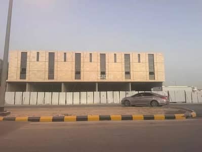 10+ Beds Residential Building for Rent in East Riyadh, Riyadh - Building for rent on Al Diyaa Street, Al Janadriyah District, Riyadh 10+ Beds Residential Building for Rent in East Riyadh, Riyadh - Building for rent on Al Diyaa Street, Al Janadriyah District, Riyadh