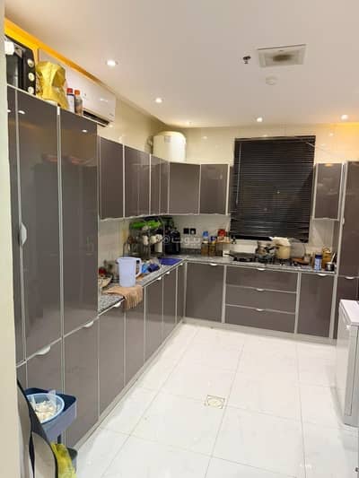 4 Bedroom Flat for Sale in East Riyadh, Riyadh - Apartment in East Riyadh，Al Qadisiyah 4 bedrooms 1130000 SAR - 88048135