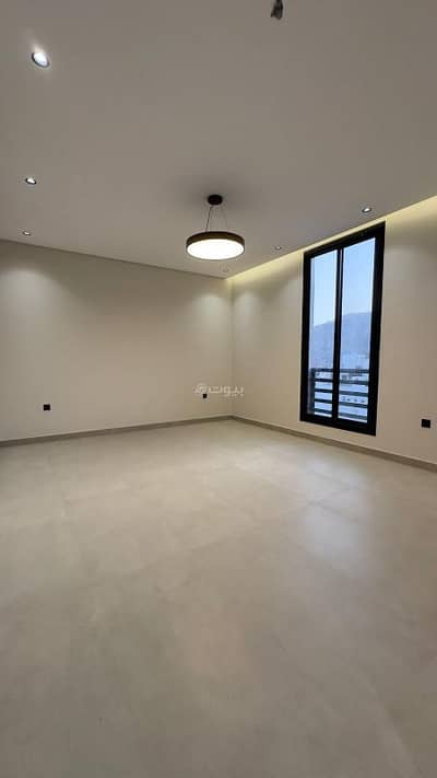 4 Bedroom Flat for Sale in Al Hamraa District, Makkah - Owner-occupied apartments in Batha Quraish, 4 rooms, immediate vacant possession, large areas