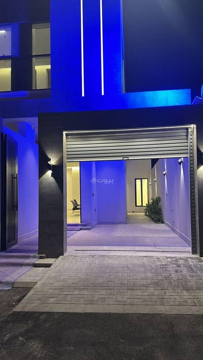 دور 4 غرف نوم للبيع في شمال الرياض، الرياض - دور سكنية من 4 غرف نوم للبيع في العارض مساحة 318 م