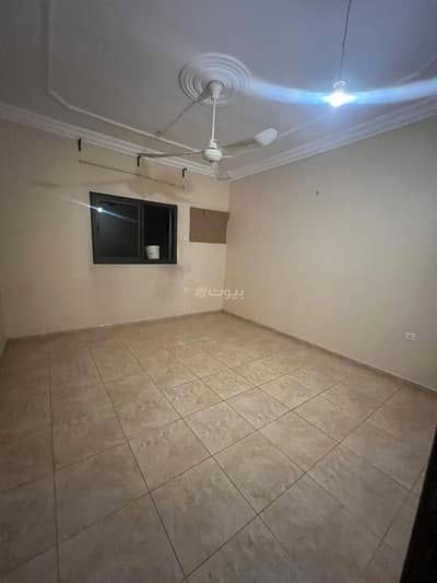 5 Bedroom Apartment for Rent in North Jeddah, Jeddah - A five-bedroom apartment for rent in Al-Safa