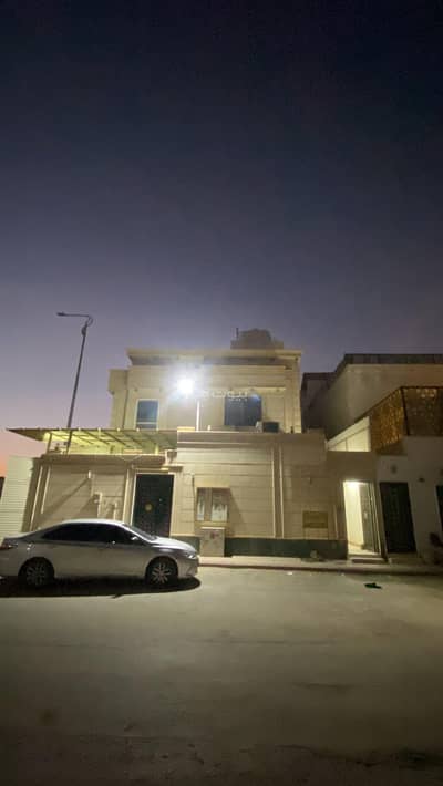 5 Bedroom Floor for Rent in East Riyadh, Riyadh - Duplex for rent in Mونسية