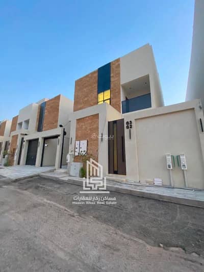3 Bedroom Floor for Sale in East Riyadh, Riyadh - Spacious ground floor for sale with excellent space utilization 3 Bedroom Floor for Sale in East Riyadh, Riyadh - Spacious ground floor for sale with excellent space utilization