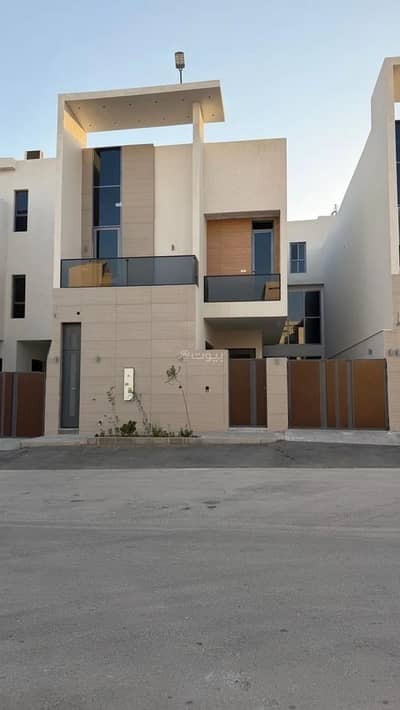 6 Bedroom Villa for Sale in West Riyadh, Riyadh - Villa For Sale in Al Mahdiyah, Riyadh