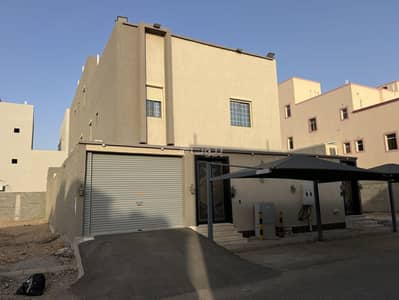9 Bedroom Villa for Sale in North Jeddah, Jeddah - Villa in North Jeddah，Al Riyadh 9 bedrooms 2000000 SAR - 88048829