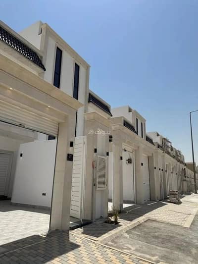 3 Bedroom Floor for Sale in South Riyadh, Riyadh - Floor For Sale in Okaz, Riyadh