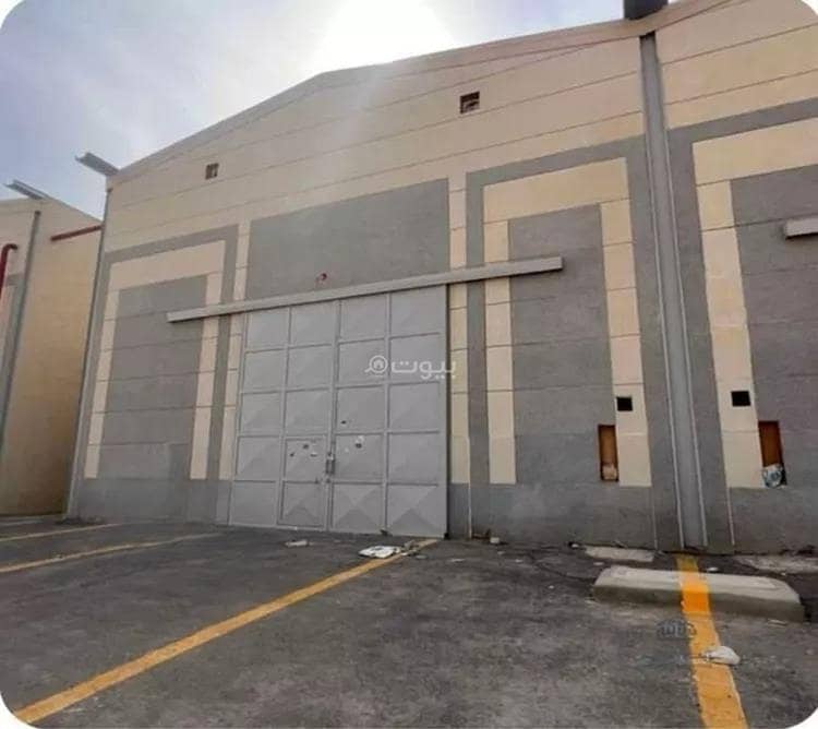 مستودع للإيجار في شارع عين جدي, حي طيبة, مدينة الرياض مستودع للإيجار في شارع عين جدي, حي طيبة, مدينة الرياض