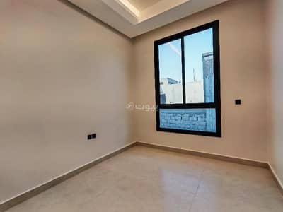 2 Bedroom Flat for Sale in East Riyadh, Riyadh - A luxurious apartment for sale in Al-Rimal district with no brokerage