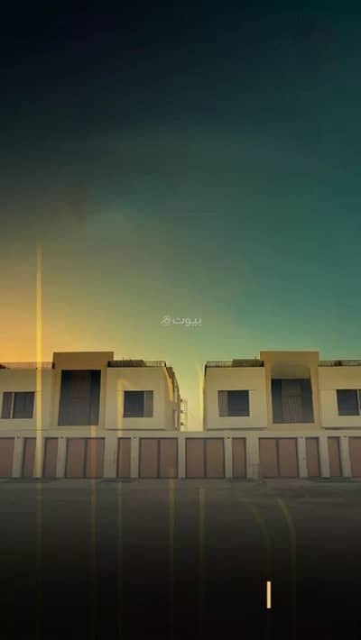 5 Bedroom Apartment for Sale in East Riyadh, Riyadh - An apartment for sale on Shihab Ad Din Ad Dimnahuri Street, Al Rimal District, Riyadh City.