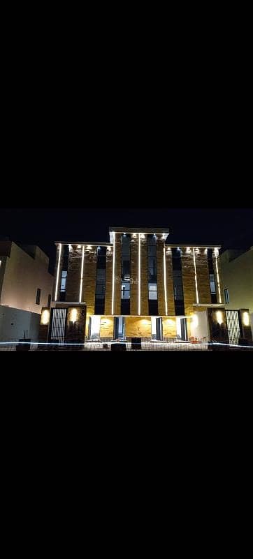 4 Bedroom Floor for Sale in South Riyadh, Riyadh - Floor For Sale in Okaz, South Riyadh