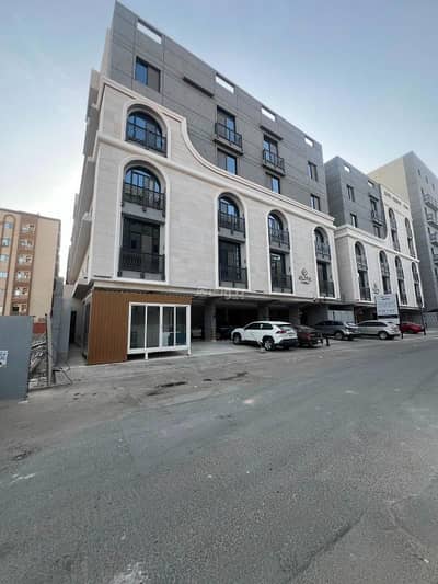 4 Bedroom Flat for Rent in North Jeddah, Jeddah - A modern apartment with a contemporary design, smart home, 4 bedrooms + a driver’s room for rent in Al-Mushrifa, Jeddah