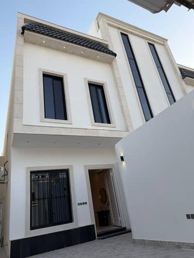 3 Bedroom Floor for Sale in South Riyadh, Riyadh - Floor in South Riyadh,Okaz 3 bedrooms 585000 SAR - 88049900 3 Bedroom Floor for Sale in South Riyadh, Riyadh - Floor in South Riyadh,Okaz 3 bedrooms 585000 SAR - 88049900