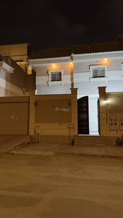 4 Bedroom Floor for Rent in Al Asemah, Al Diriyah - Floor in Al Asemah 4 bedrooms 110000 SAR - 88055941 4 Bedroom Floor for Rent in Al Asemah, Al Diriyah - Floor in Al Asemah 4 bedrooms 110000 SAR - 88055941