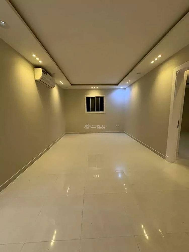 An apartment for rent on Khulais Street, Al Uraijah Al Awsat District, Riyadh City. An apartment for rent on Khulais Street, Al Uraijah Al Awsat District, Riyadh City.